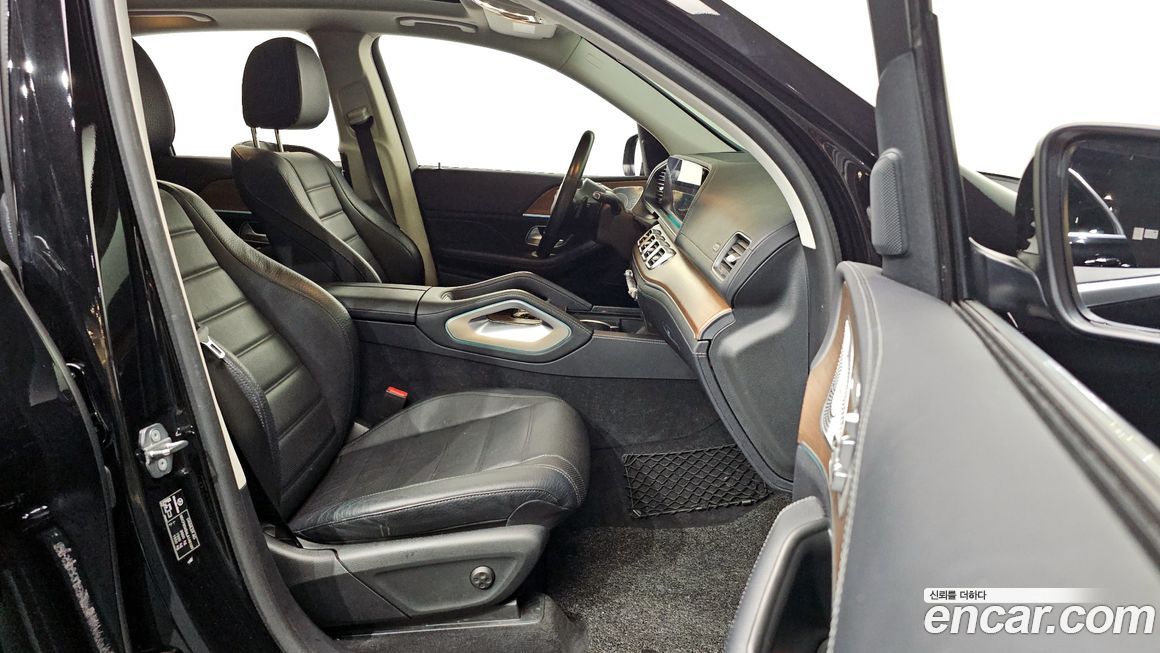 Mercedes-Benz GLE-Class 2020