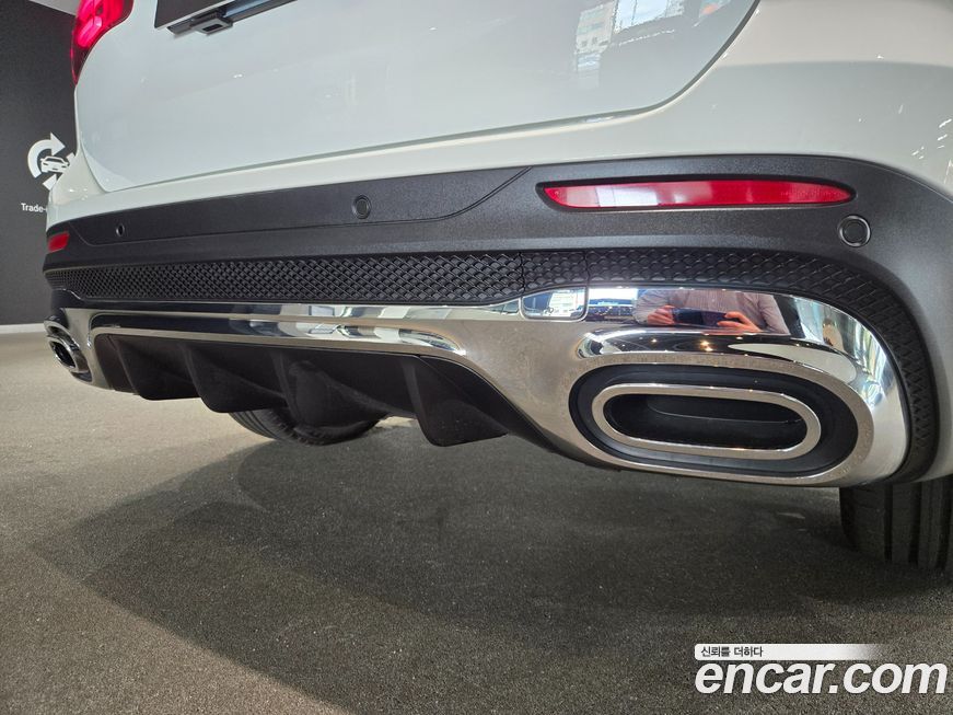 Mercedes-Benz GLB-Class 2026