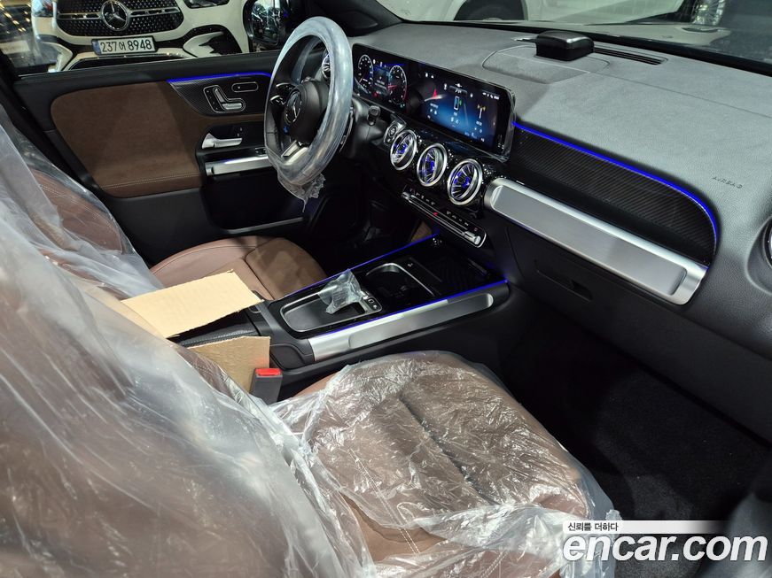 Mercedes-Benz GLB-Class 2026