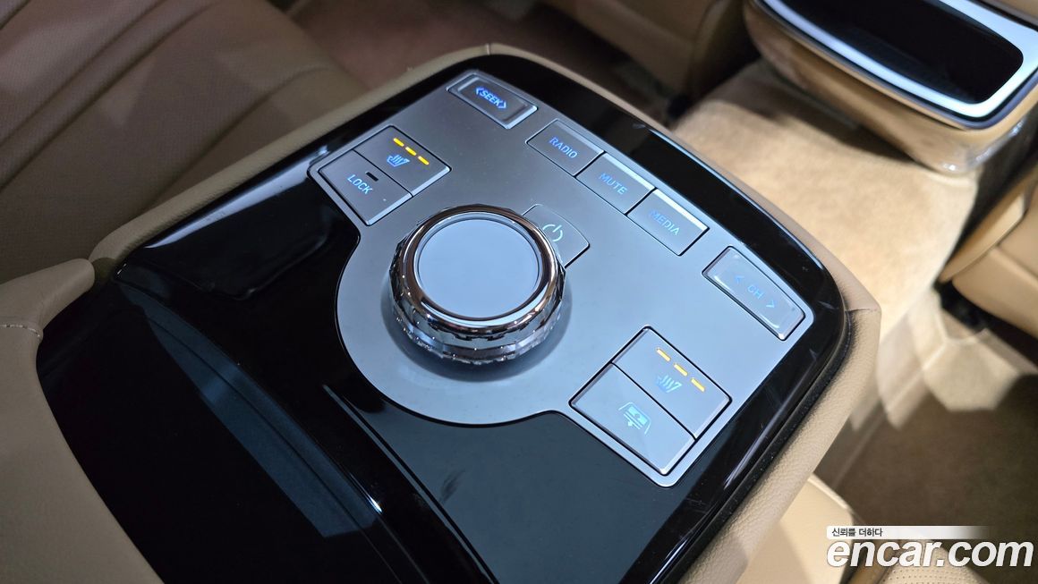Genesis G80 2025