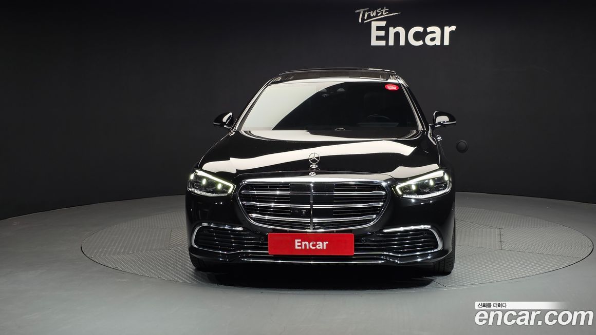 Mercedes-Benz S-Class 2022