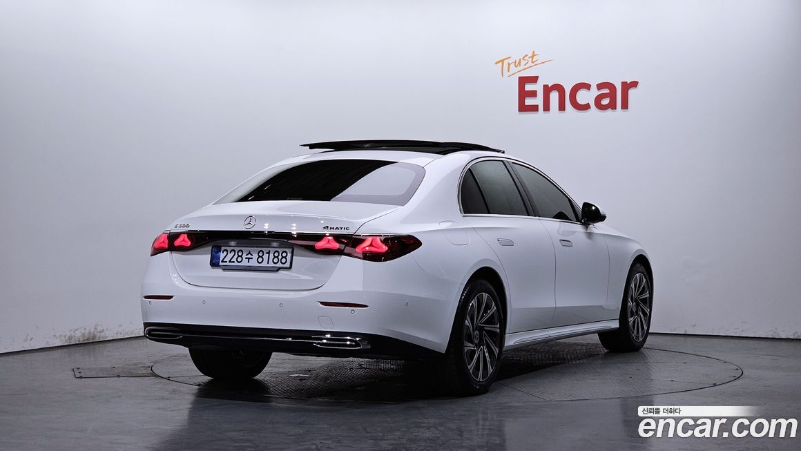 Mercedes-Benz E-Class 2025