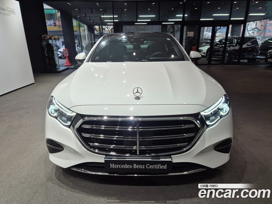 Mercedes-Benz E-Class 2025