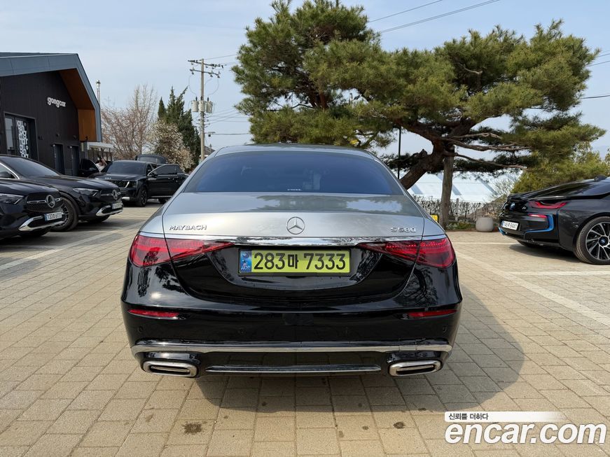 Mercedes-Benz S-Class 2021