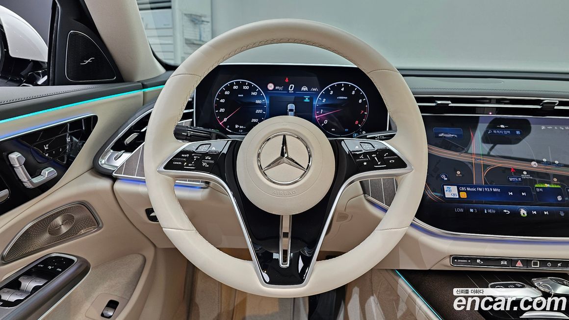 Mercedes-Benz E-Class 2025