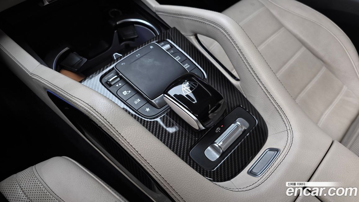 Mercedes-Benz GLS-Class 2021