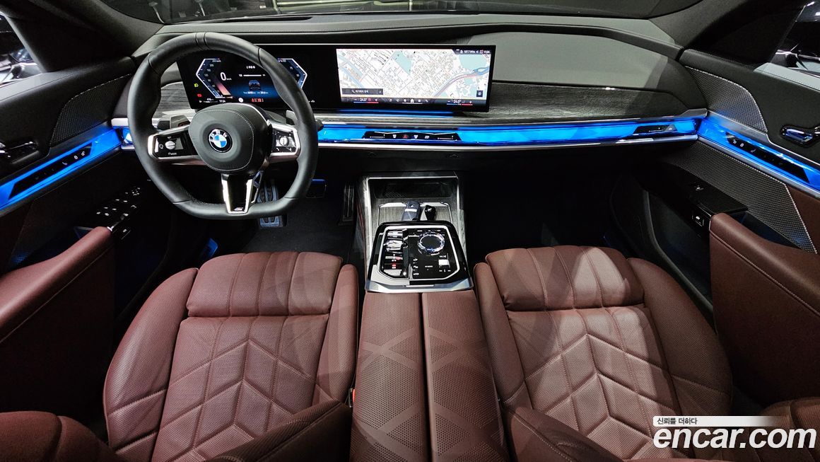 BMW 7-Series 2024
