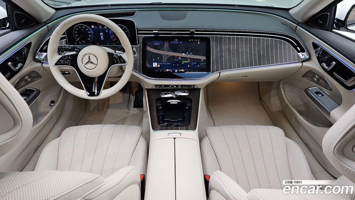 Mercedes-Benz E-Class 2025