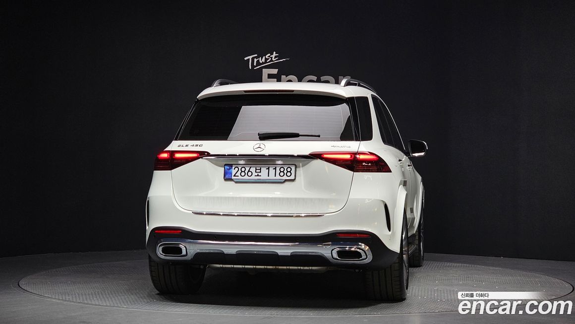 Mercedes-Benz GLE-Class 2025