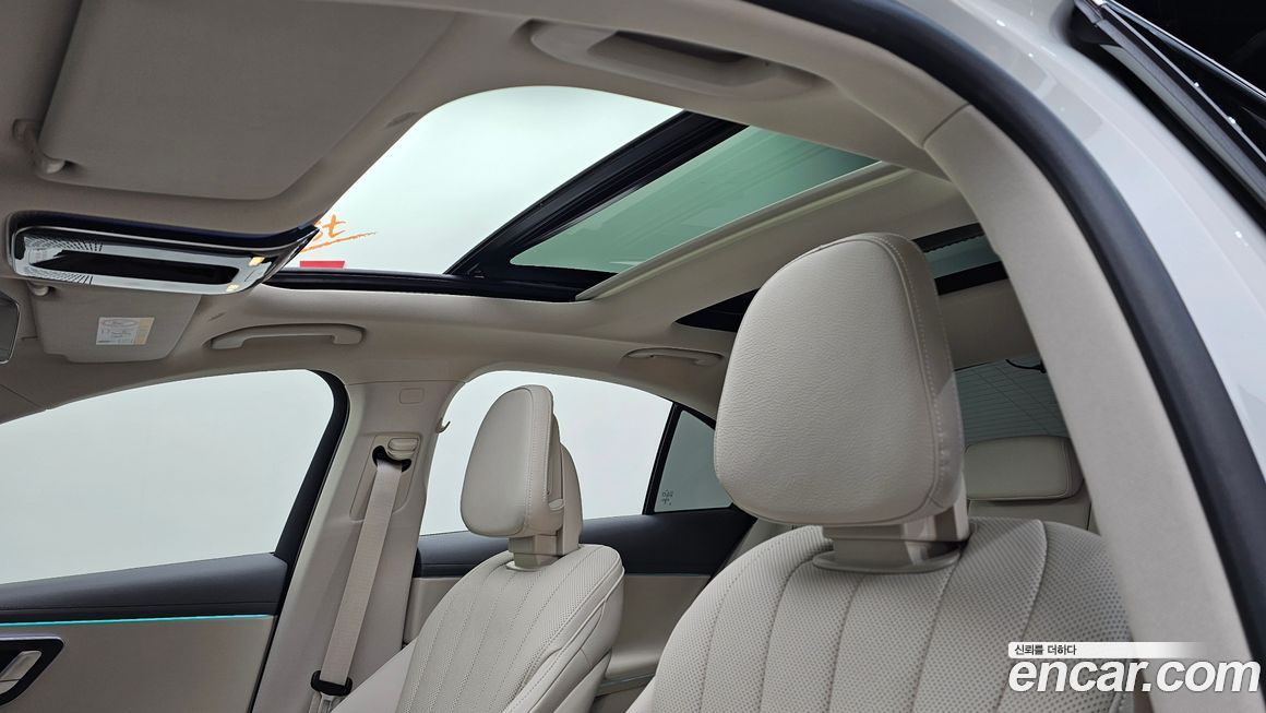 Mercedes-Benz E-Class 2025