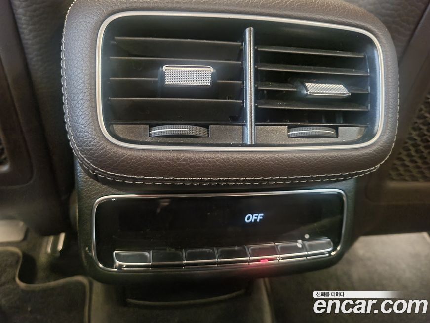 Mercedes-Benz GLS-Class 2022