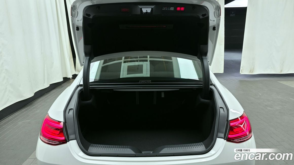 Mercedes-Benz CLS-Class 2023