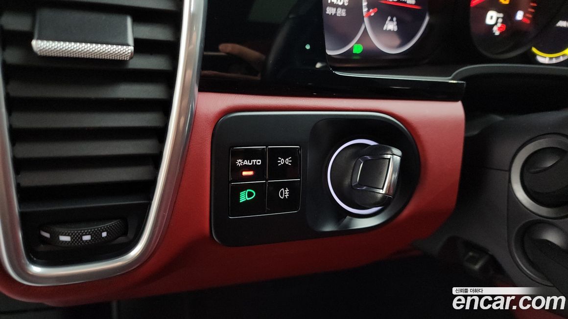 Porsche Cayenne 2020