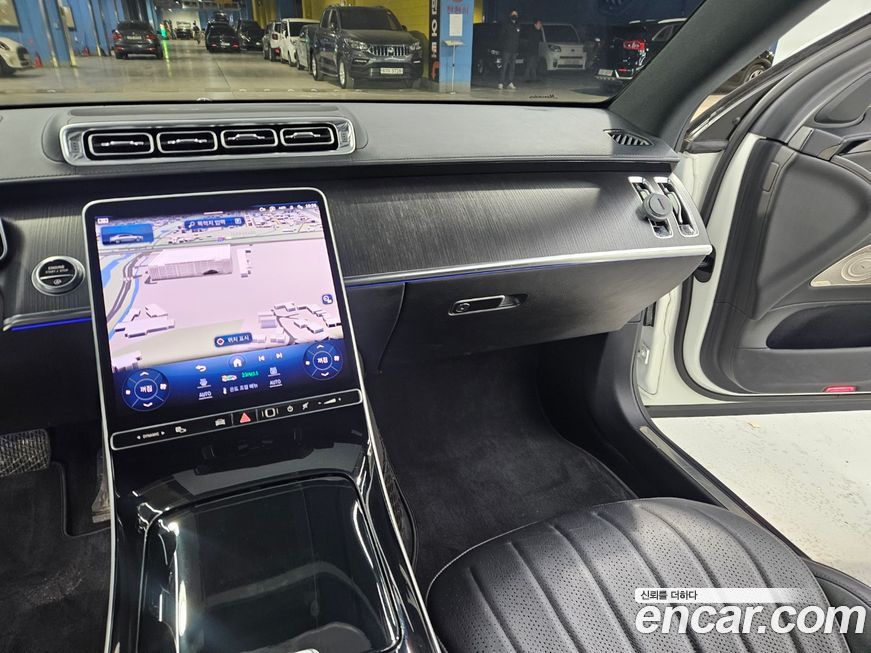 Mercedes-Benz S-Class 2022