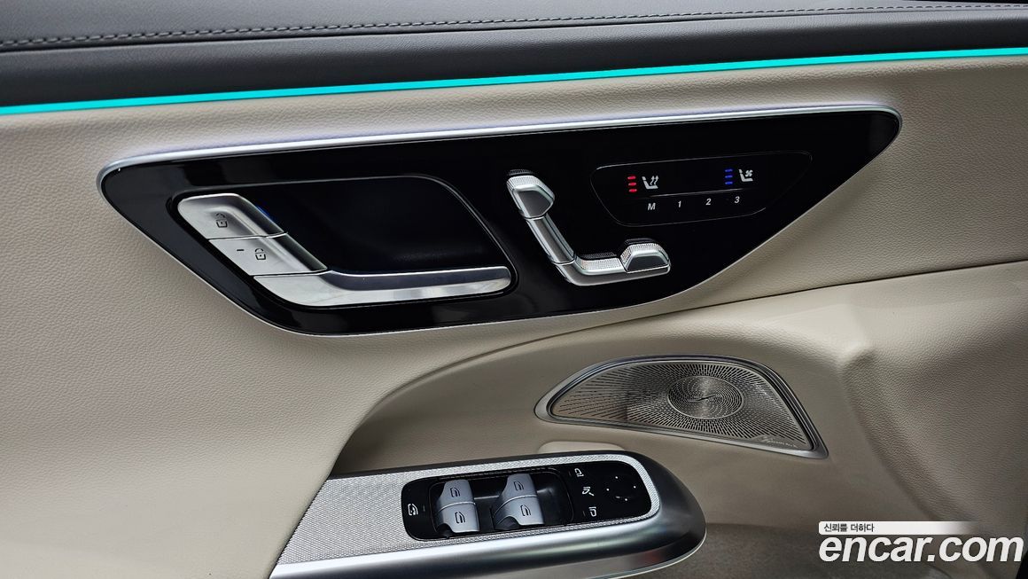 Mercedes-Benz E-Class 2025