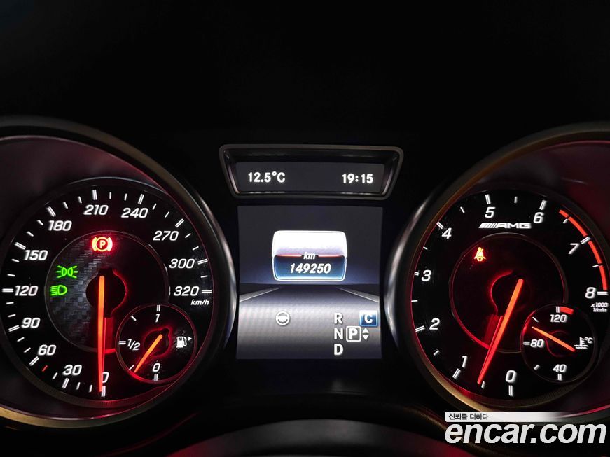 Mercedes-Benz GLE-Class 2016