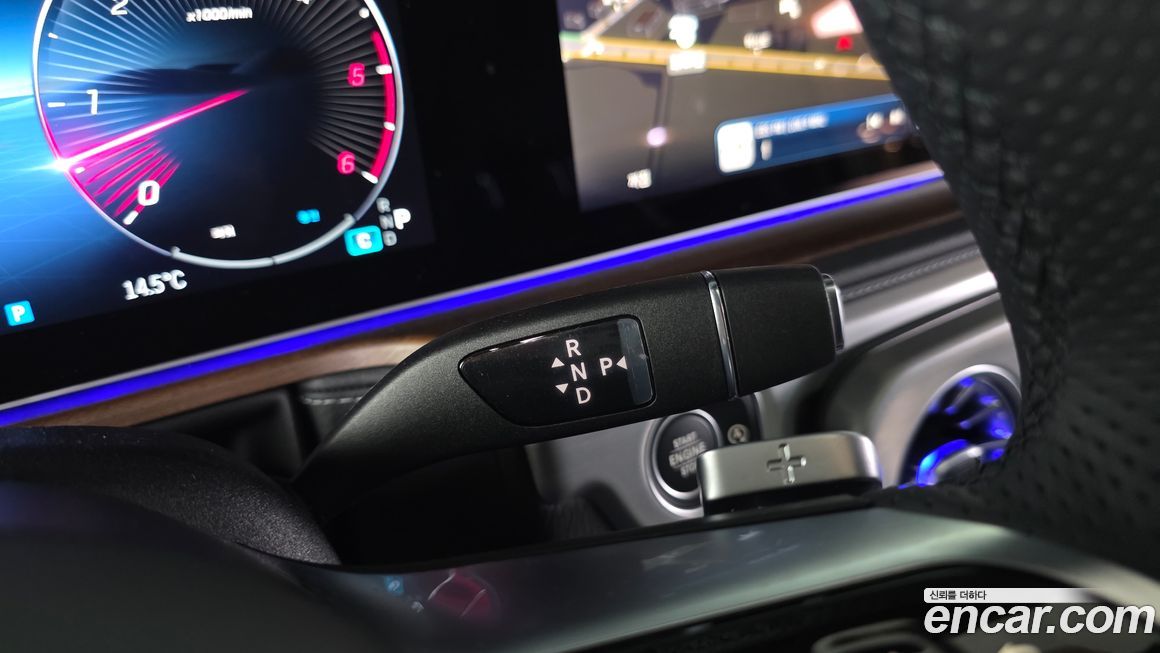 Mercedes-Benz G-Class 2026