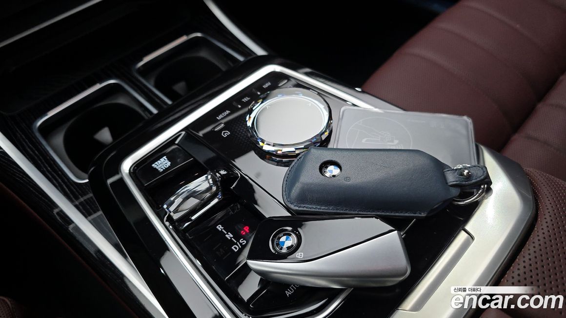 BMW 7-Series 2025