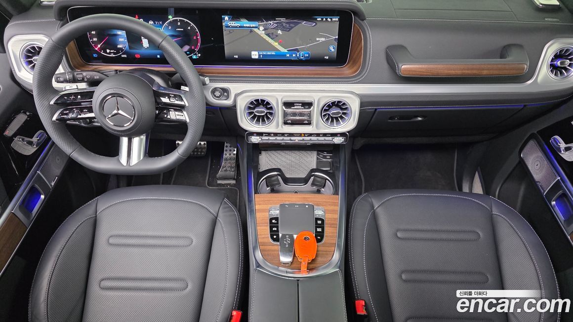 Mercedes-Benz G-Class 2026