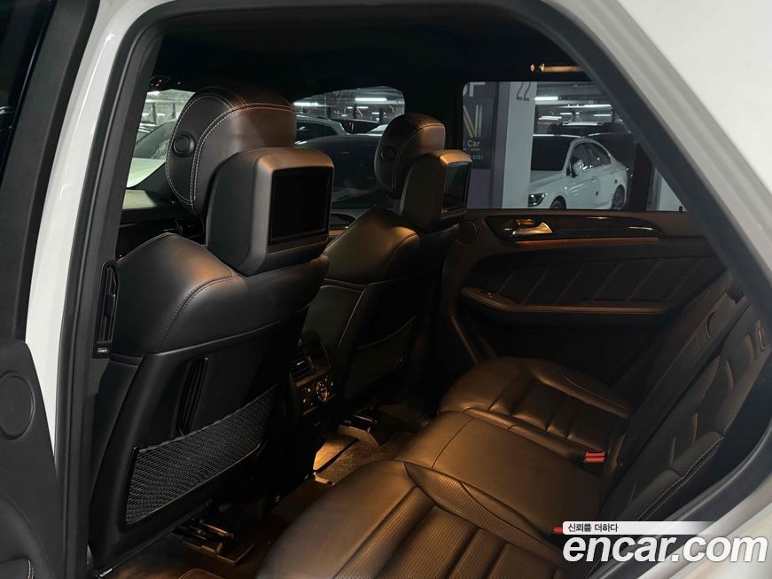 Mercedes-Benz GLE-Class 2016