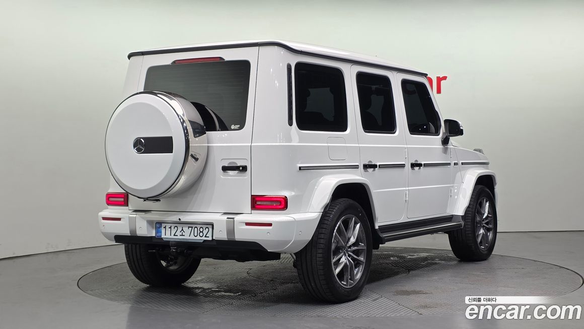 Mercedes-Benz G-Class 2026