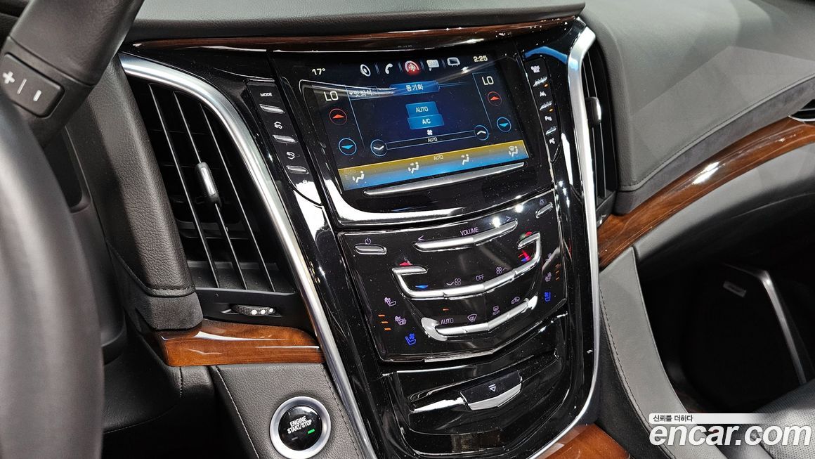 Cadillac Escalade 2018