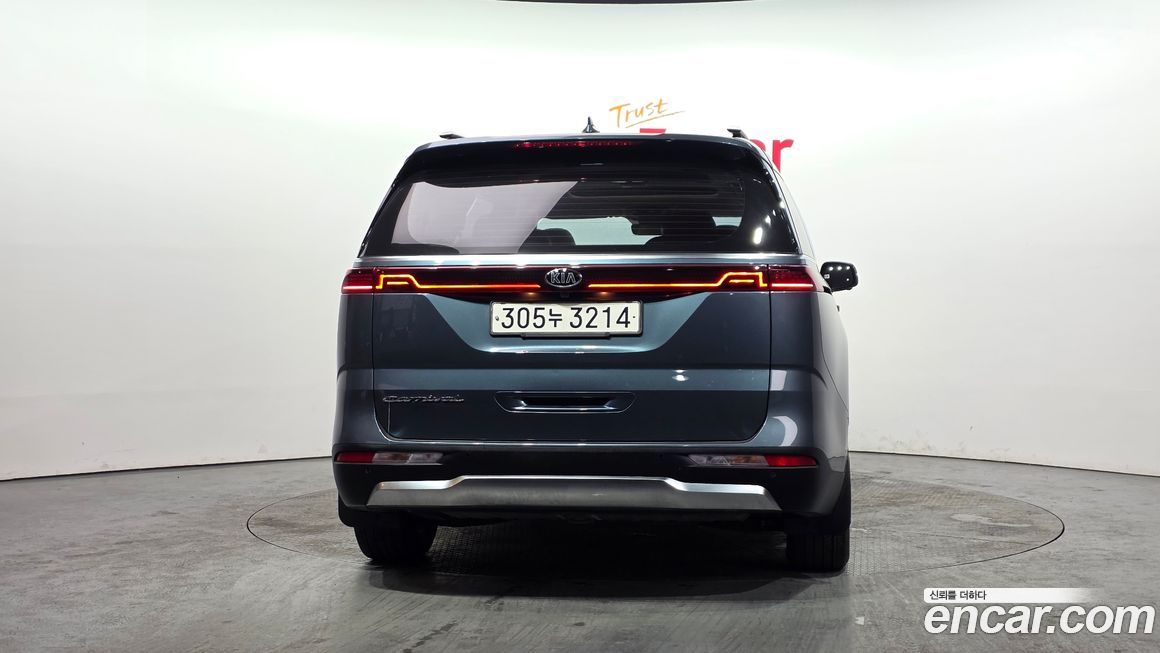 Kia Canival 2021