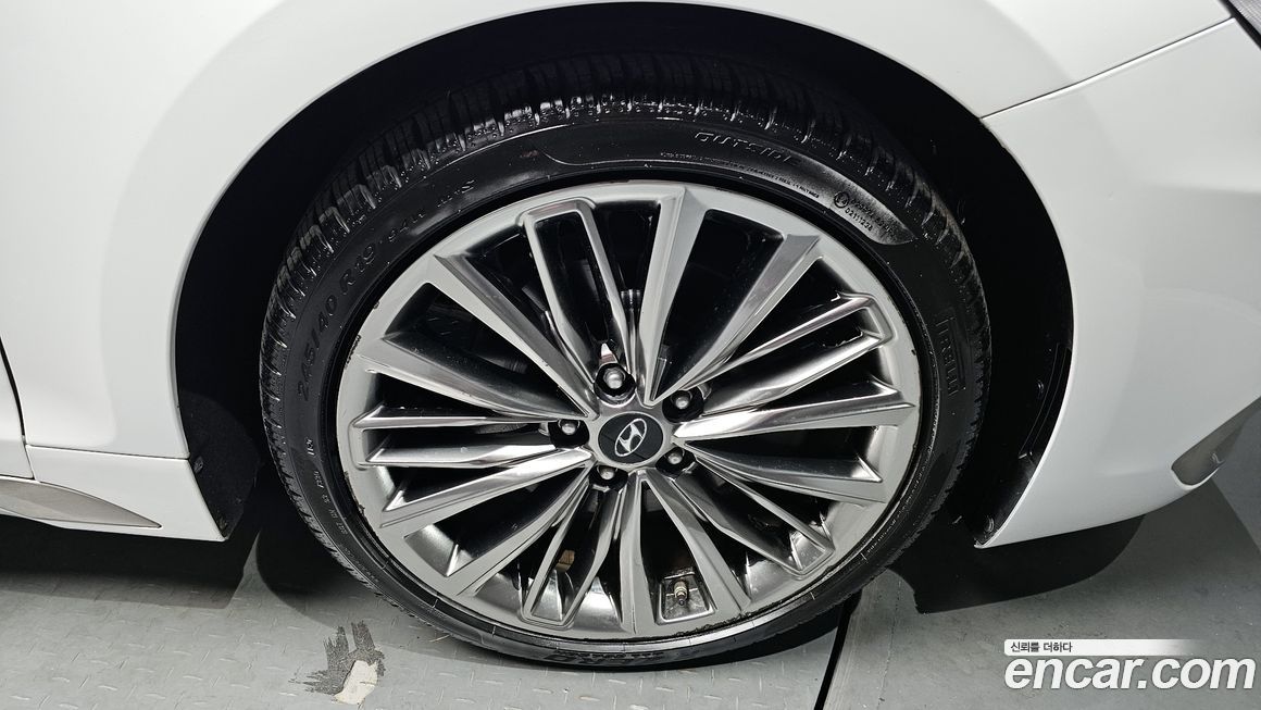 Hyundai Grandeur 2017