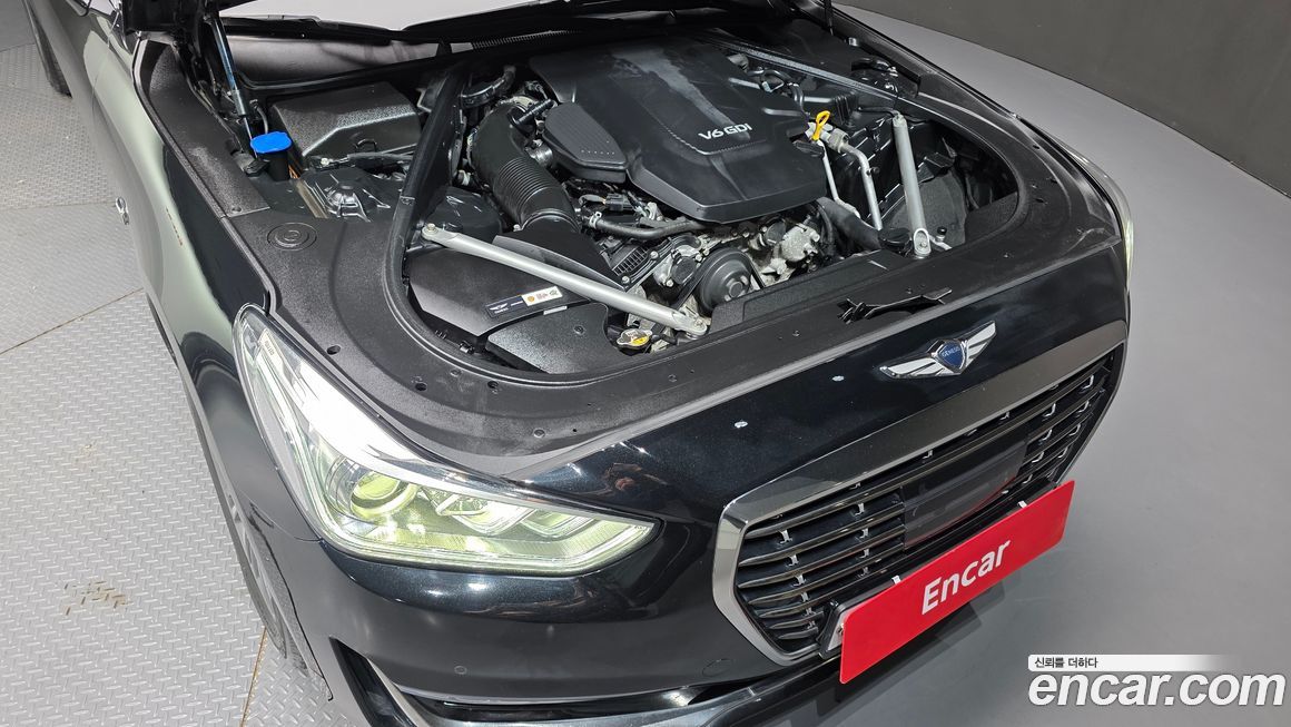 Genesis EQ900 2016