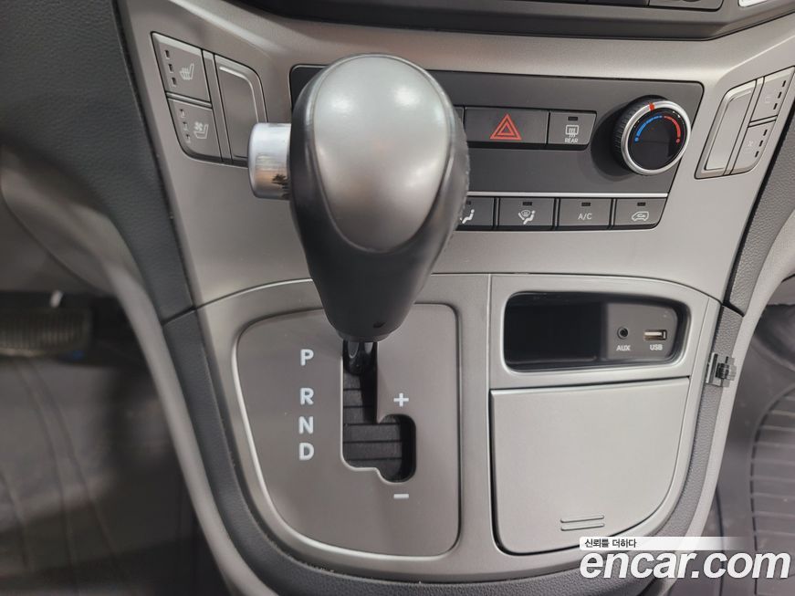 Hyundai Starex 2021