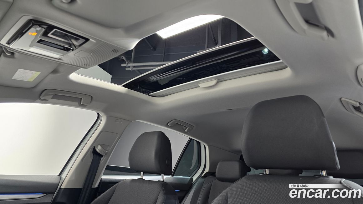 Volkswagen Golf 2024