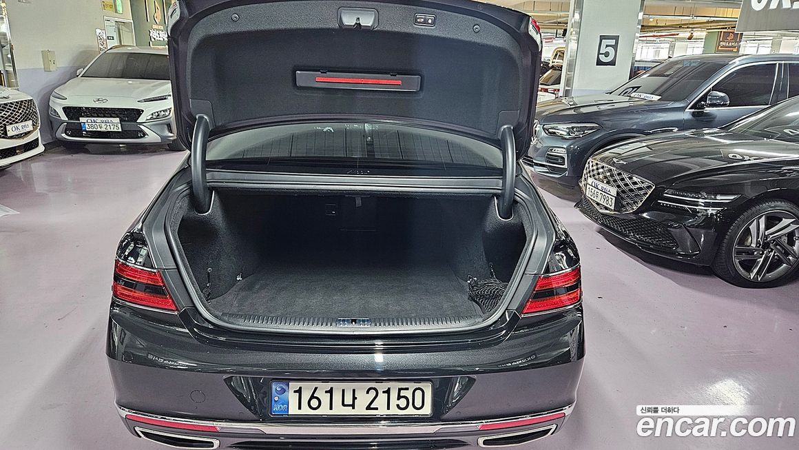 Genesis G90 2021