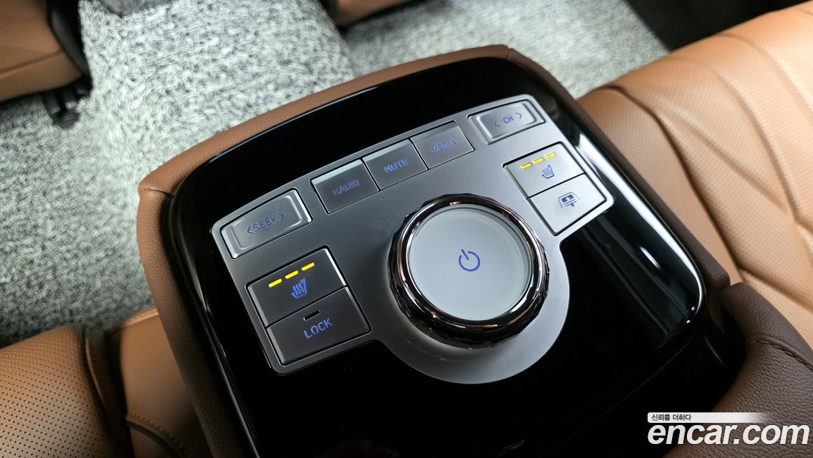 Genesis G80 2023