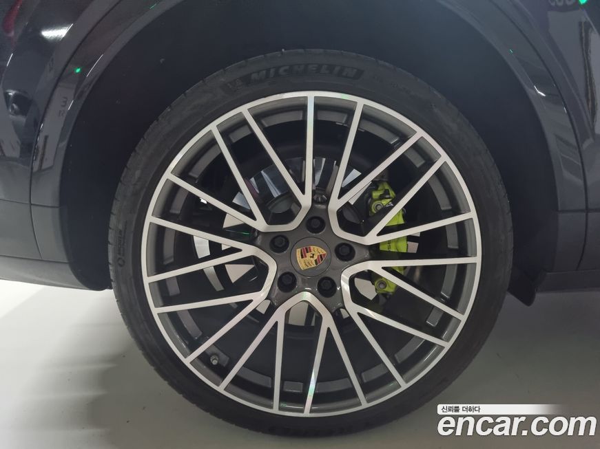 Porsche Cayenne 2020