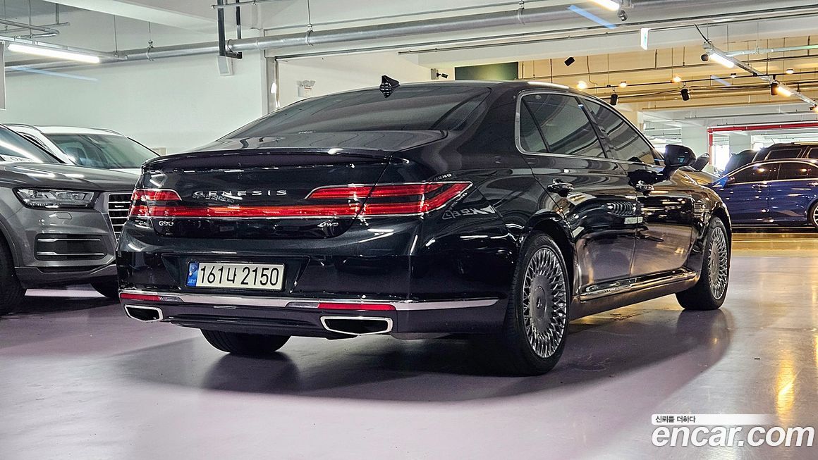 Genesis G90 2021