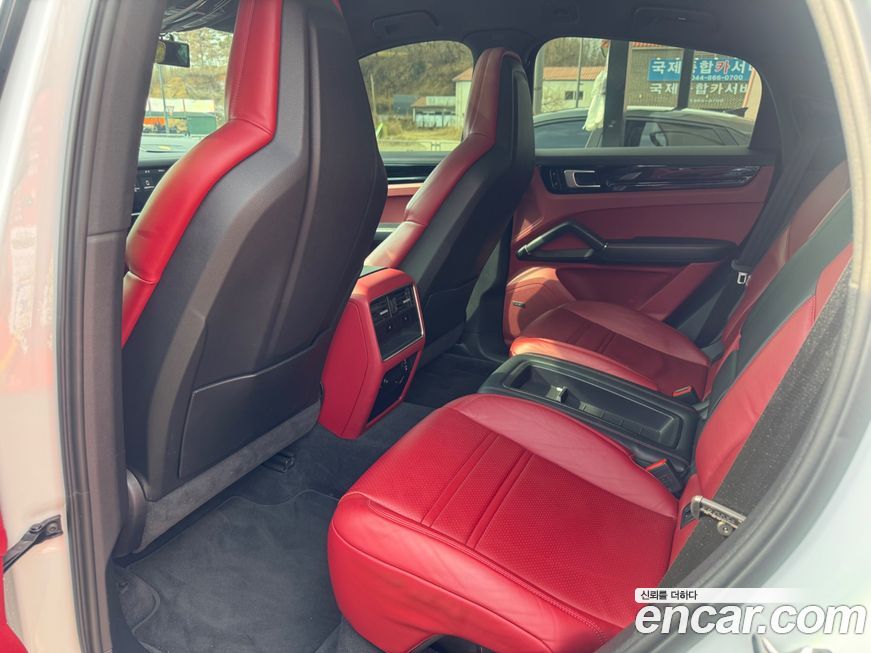 Porsche Cayenne 2020