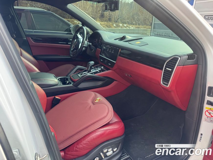 Porsche Cayenne 2020