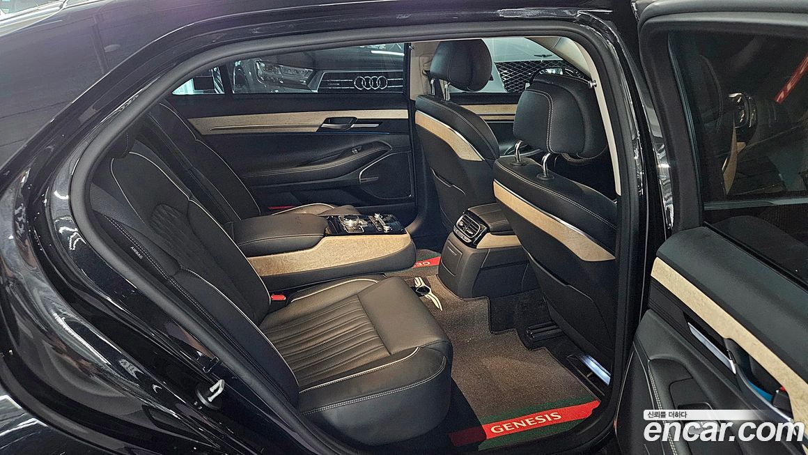 Genesis G90 2021
