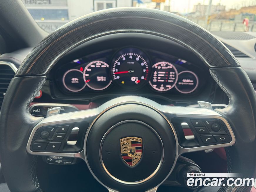 Porsche Cayenne 2020