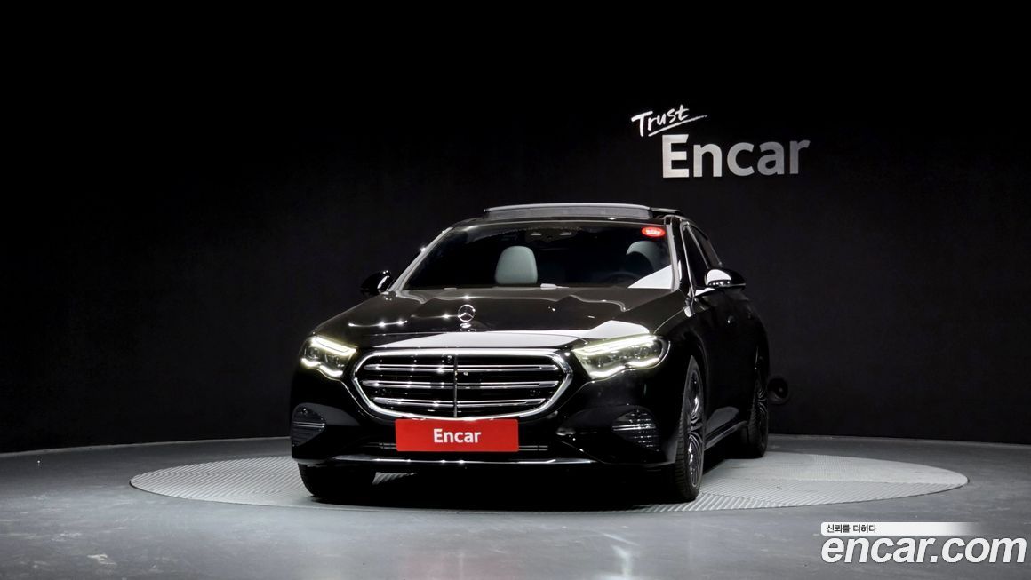 Mercedes-Benz E-Class 2025