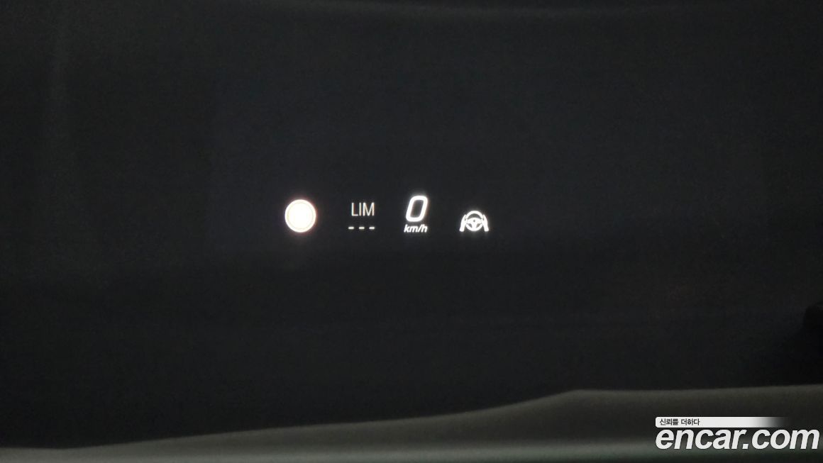 Mercedes-Benz E-Class 2025