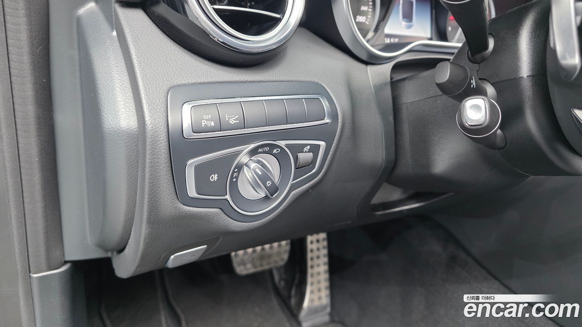 Mercedes-Benz C-Class 2018