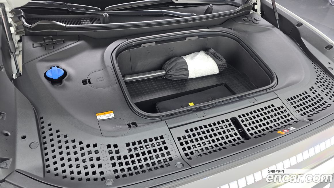 Hyundai Ioniq9 2025