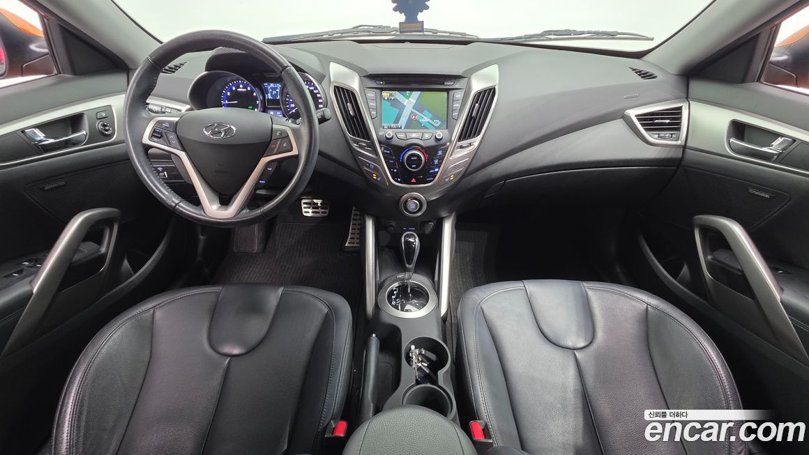 Hyundai Veloster 2012