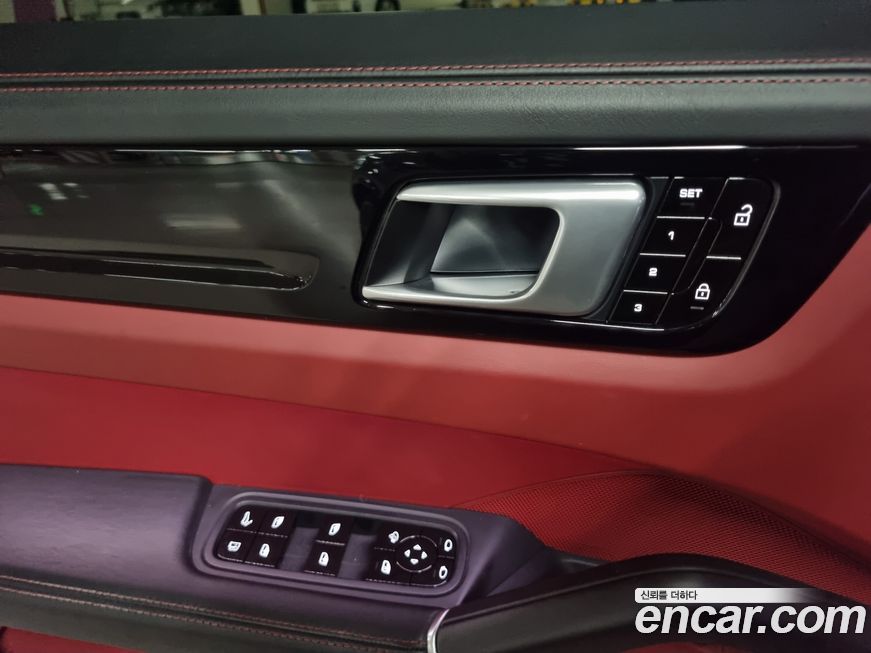 Porsche Cayenne 2020