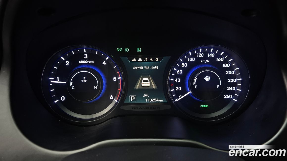 Hyundai Grandeur 2016