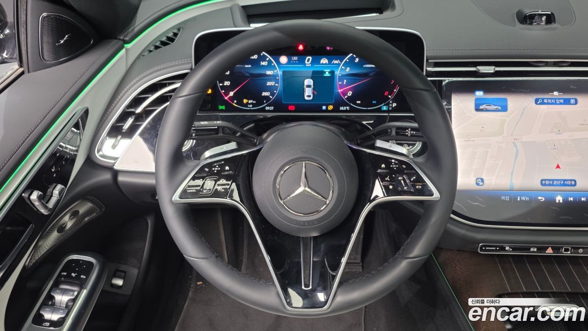 Mercedes-Benz E-Class 2025