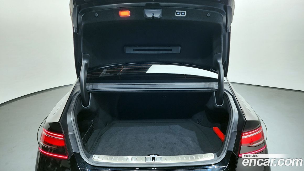 Genesis G90 2025