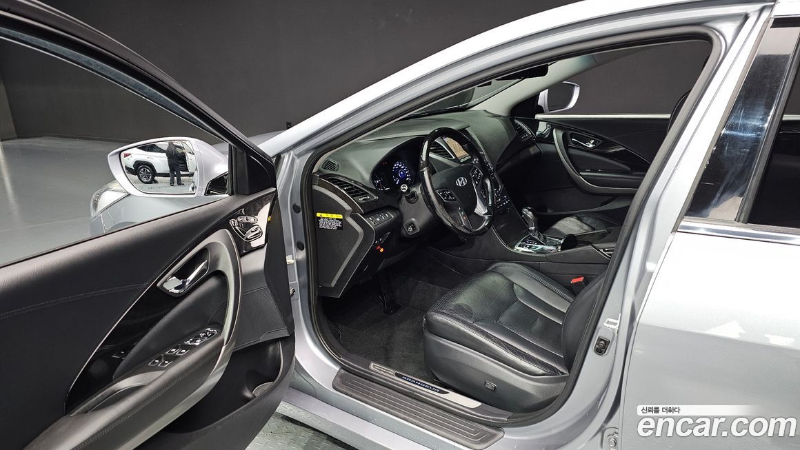 Hyundai Grandeur 2016