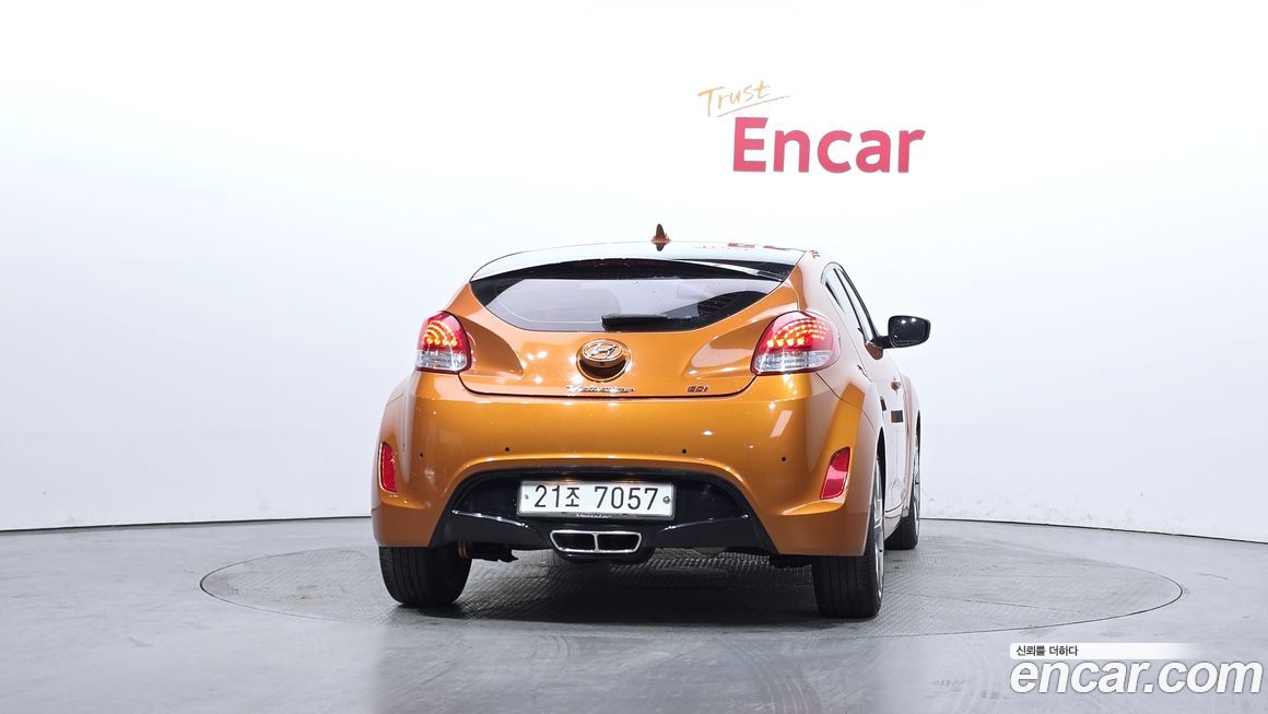 Hyundai Veloster 2012